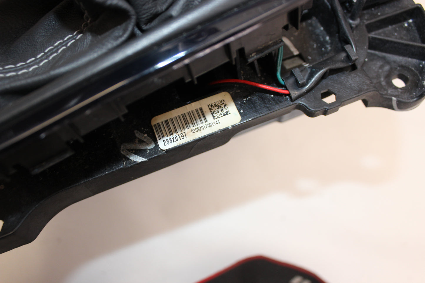 2017 Chevy Corvette Grand Sport 2LT Automatic Shifter Assembly 23320197 OEM - Day's Parts Yard