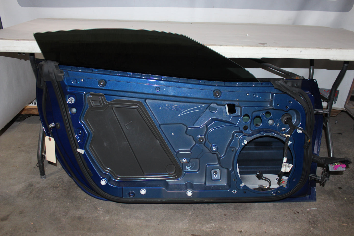 2017 Chevy Corvette Grand Sport 2LT Front LH Driver Exterior Door Assembly OEM - Day's Parts Yard