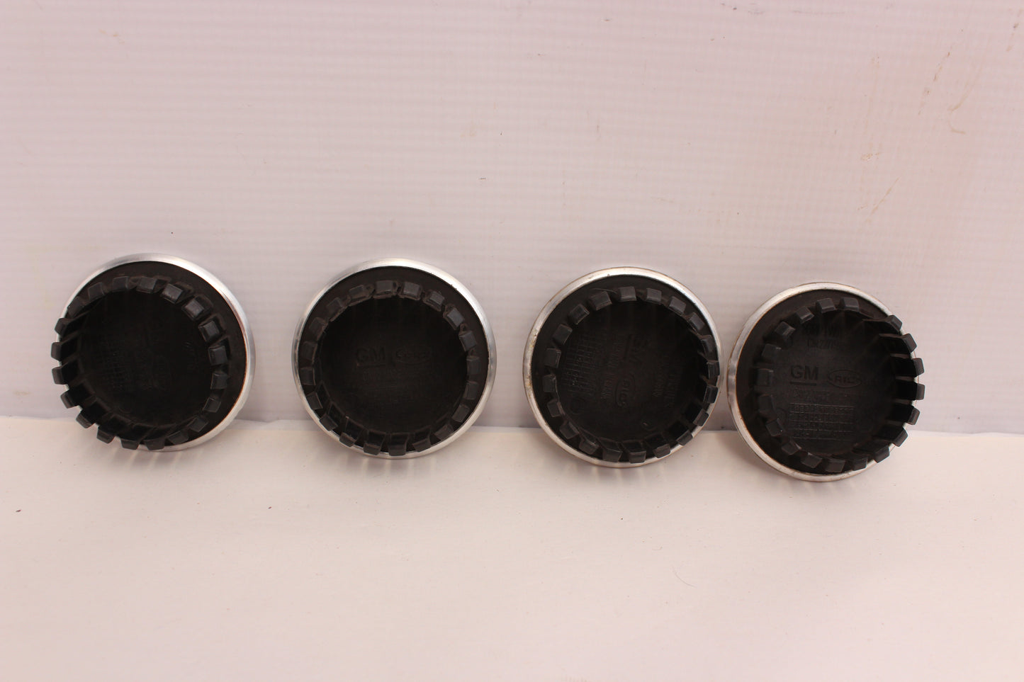 2015 Chevy Camaro SS Wheel Center Caps Set 4 22775905 OEM - Day's Parts Yard