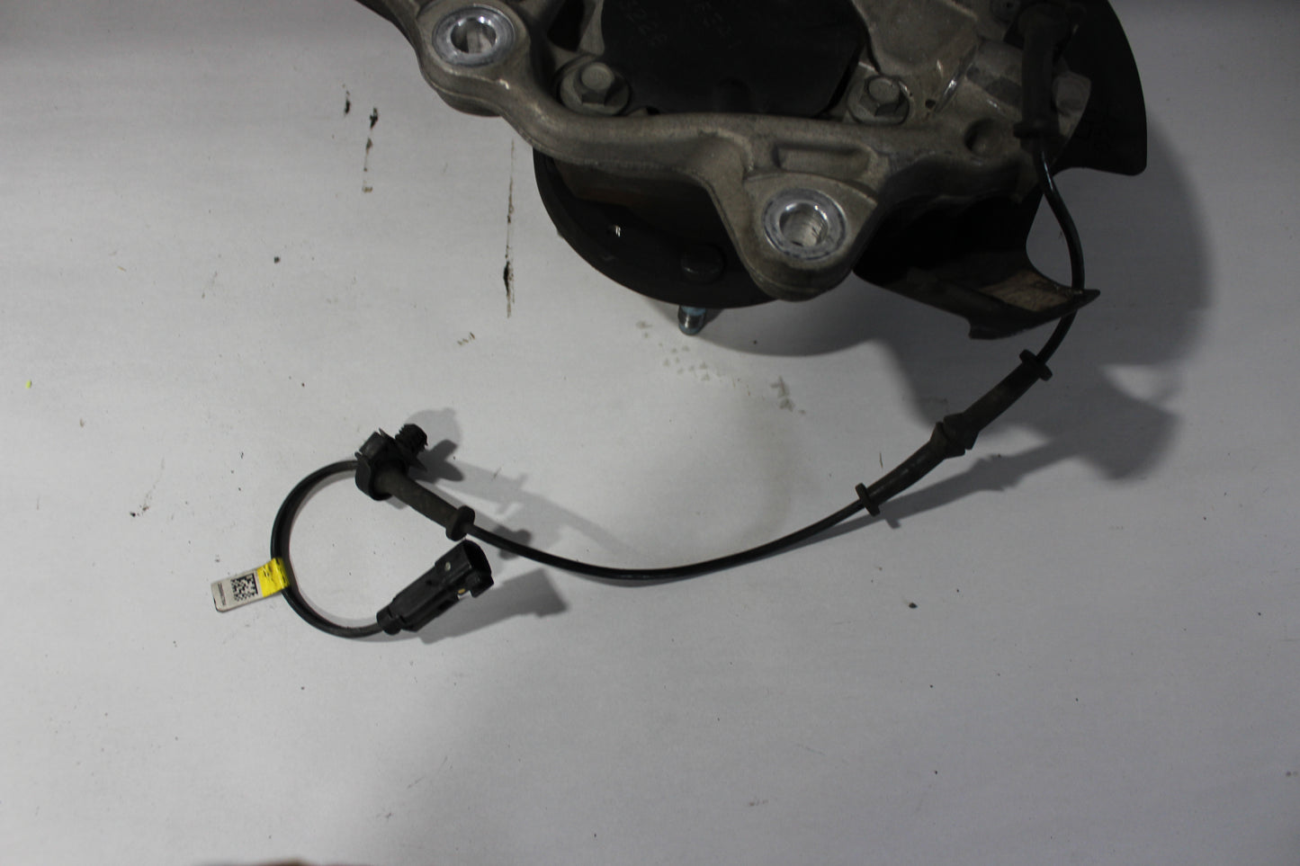 2017 Chevy Corvette Grand Sport 2LT Front LH Driver Spindle Hub OEM - Day's Parts Yard