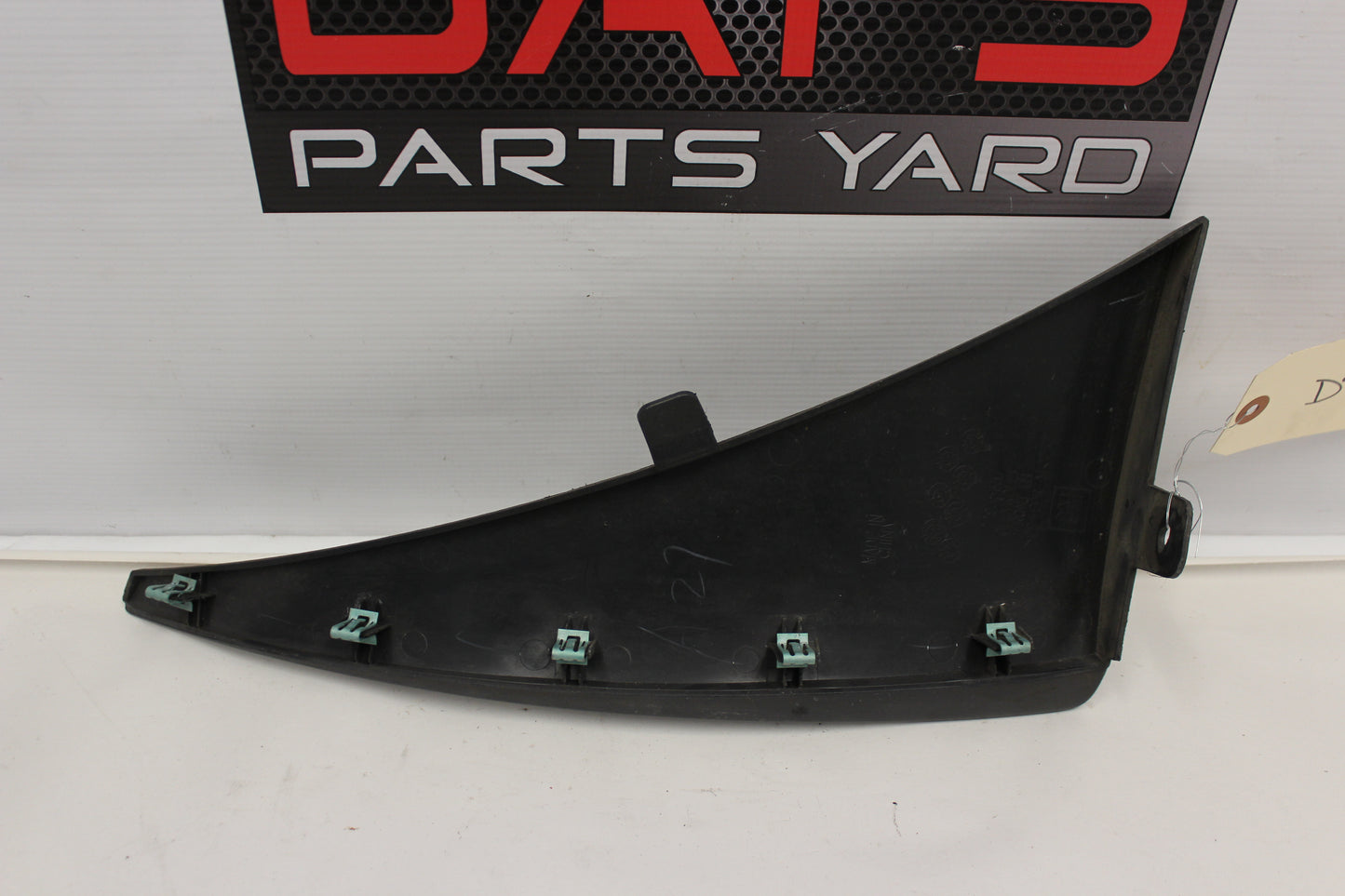 2017 Chevy Corvette Grand Sport 2LT LH Driver Front Wheel Opening Molding 22935637 OEM - Day's Parts Yard