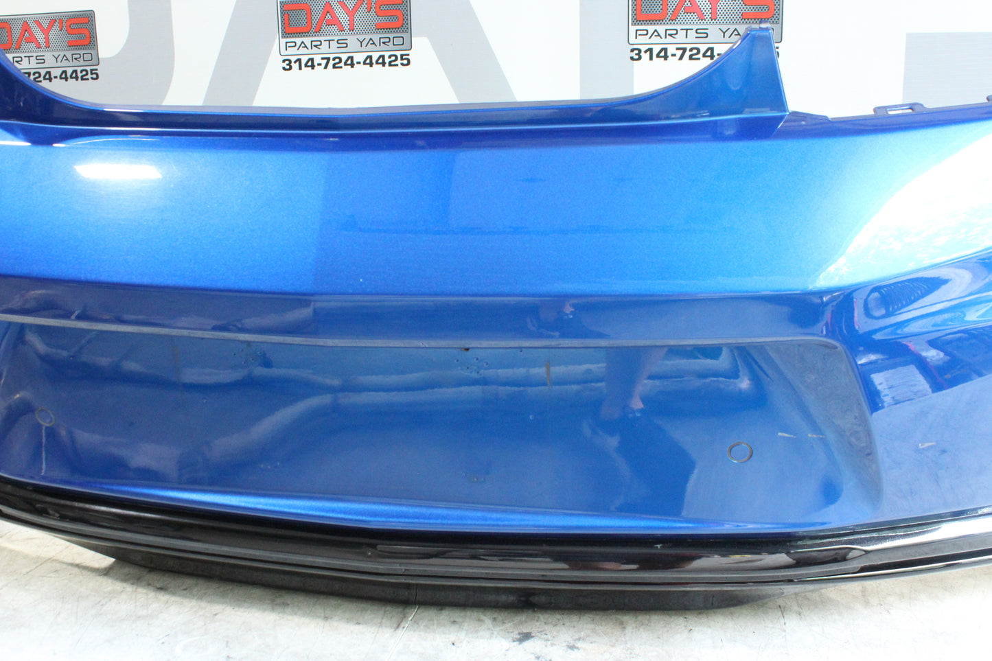 2018 Chevy Camaro ZL1 Rear Bumper Assembly w/ Sensors OEM - Day's Parts Yard