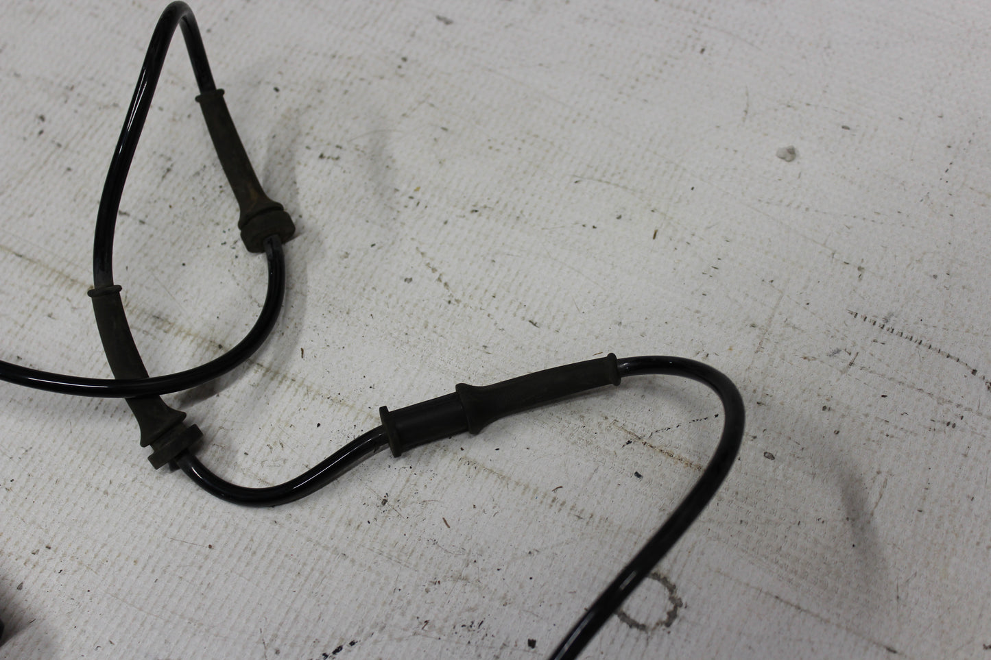 2014 Chevy SS Sedan RH Passenger Front ABS Speed Sensor OEM - Day's Parts Yard