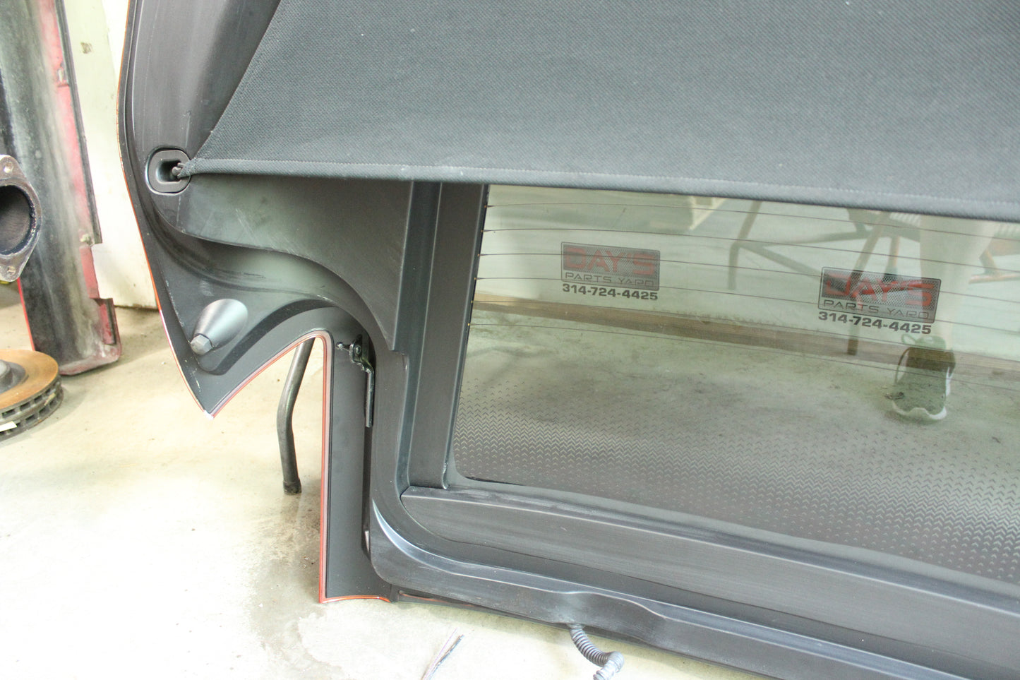 2015 Chevy Corvette Z06 Trunk Hatch Shell Cover OEM - Day's Parts Yard