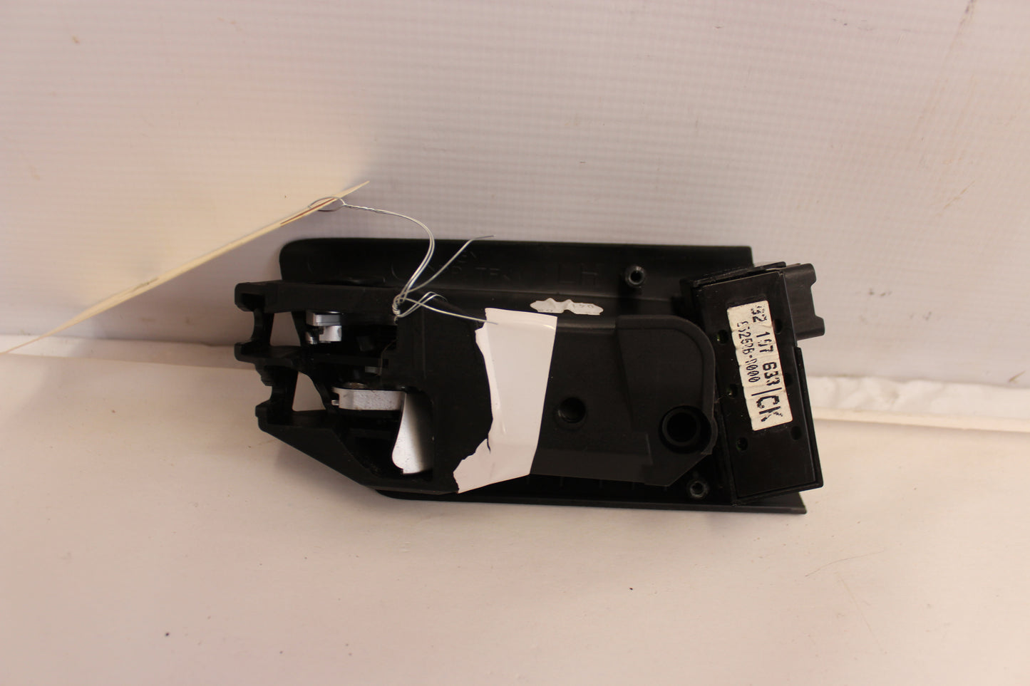 2009 Pontiac G8 GT Rear LH Driver Interior Door Handle OEM - Day's Parts Yard