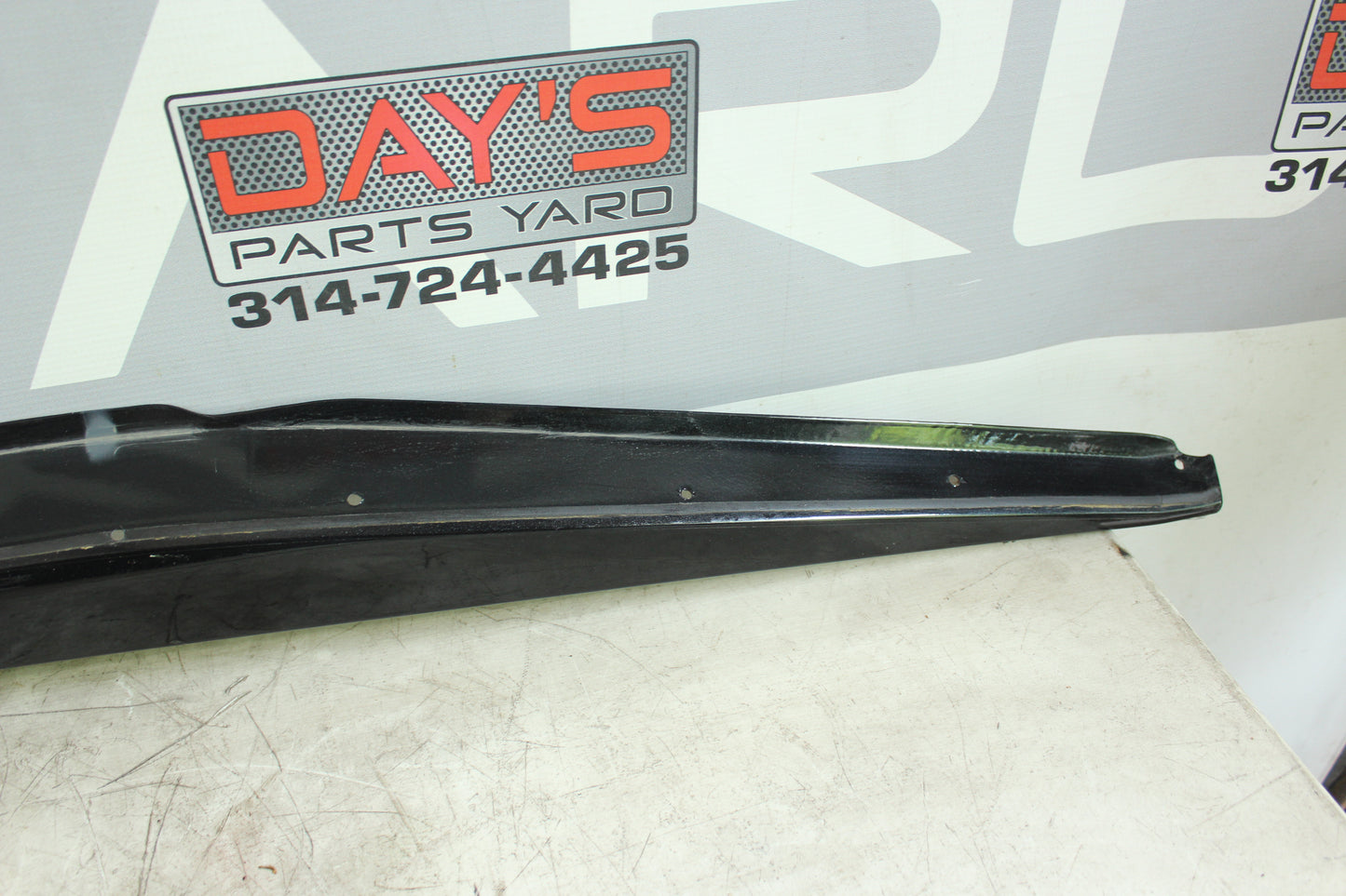 2015 Chevy Corvette LH Driver Rocker Molding Trim Carbon Flash OEM - Day's Parts Yard