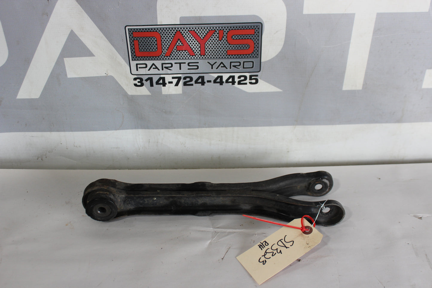 2010 Chevrolet Camaro SS RH Passenger Rear Suspension Trailing Control Arm OEM - Day's Parts Yard