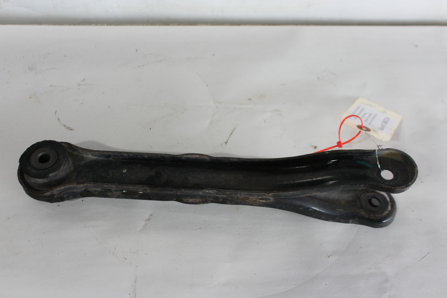 2010 Chevrolet Camaro SS RH Passenger Rear Suspension Trailing Control Arm OEM - Day's Parts Yard