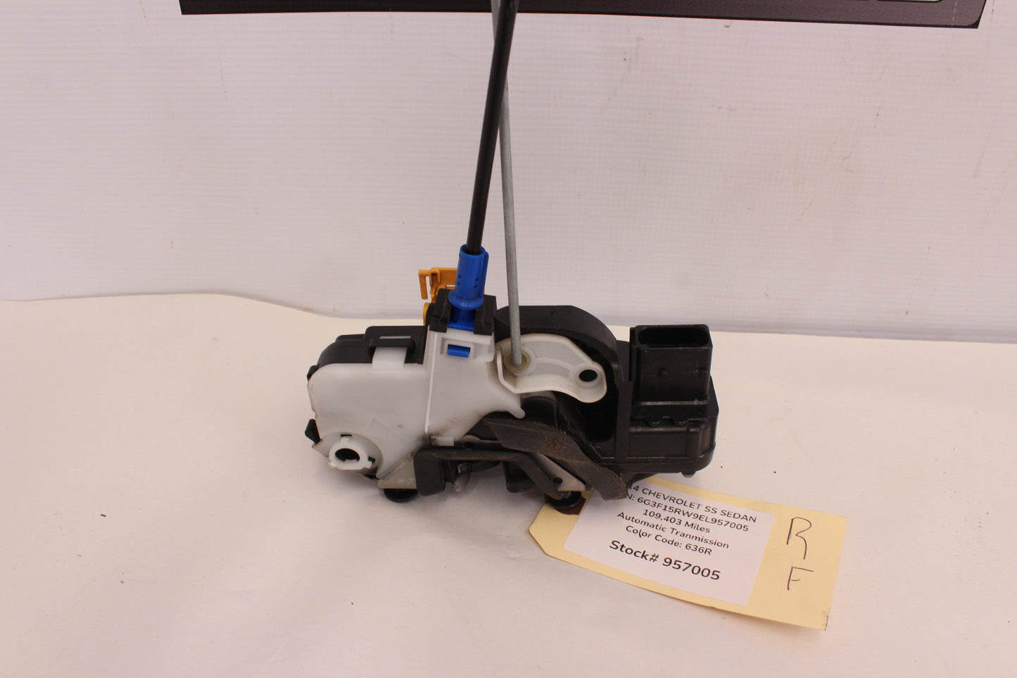 2014 Chevy SS Sedan Front RH Passenger Door Lock Actuator 13579523 OEM - Day's Parts Yard
