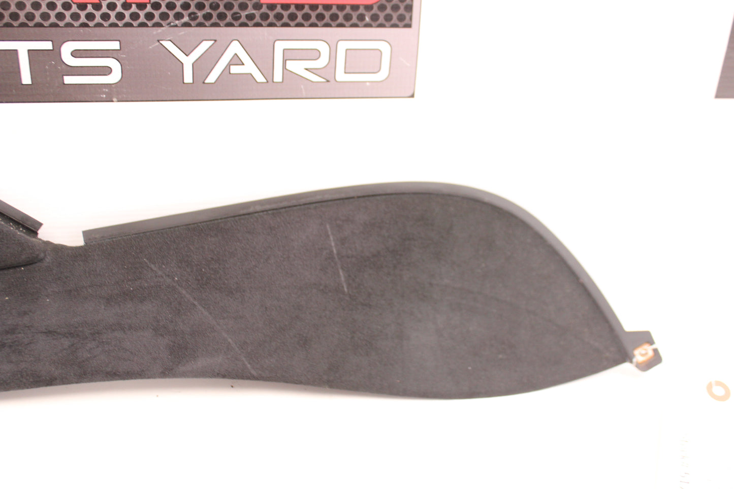 2006 Pontiac GTO RH & LH Console Trim Back Suede 92156764 92156766 OEM - Day's Parts Yard