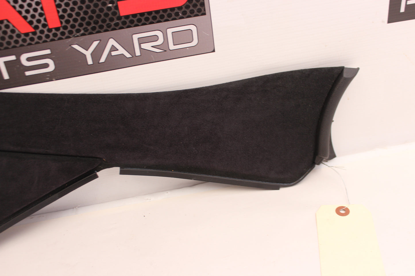 2006 Pontiac GTO RH & LH Console Trim Back Suede 92156764 92156766 OEM - Day's Parts Yard