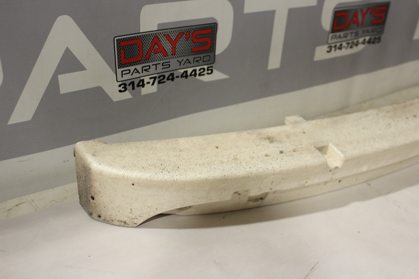 2006 Pontiac GTO Rear Impact Absorber Foam 92164723 OEM - Day's Parts Yard