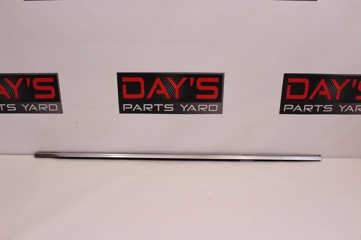 2017 Chevy SS Sedan RH Passenger Rear Window Belt Molding 92277517 OEM - Day's Parts Yard