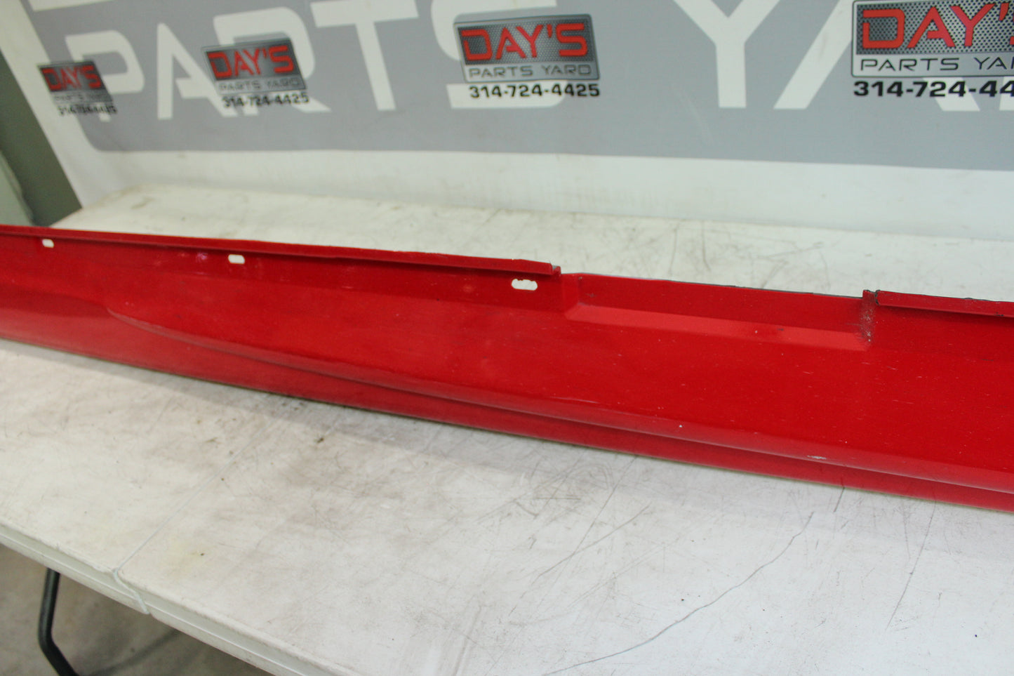 2006 Pontiac GTO RH Passenger Rocker Molding 92059936 92078056 OEM - Day's Parts Yard