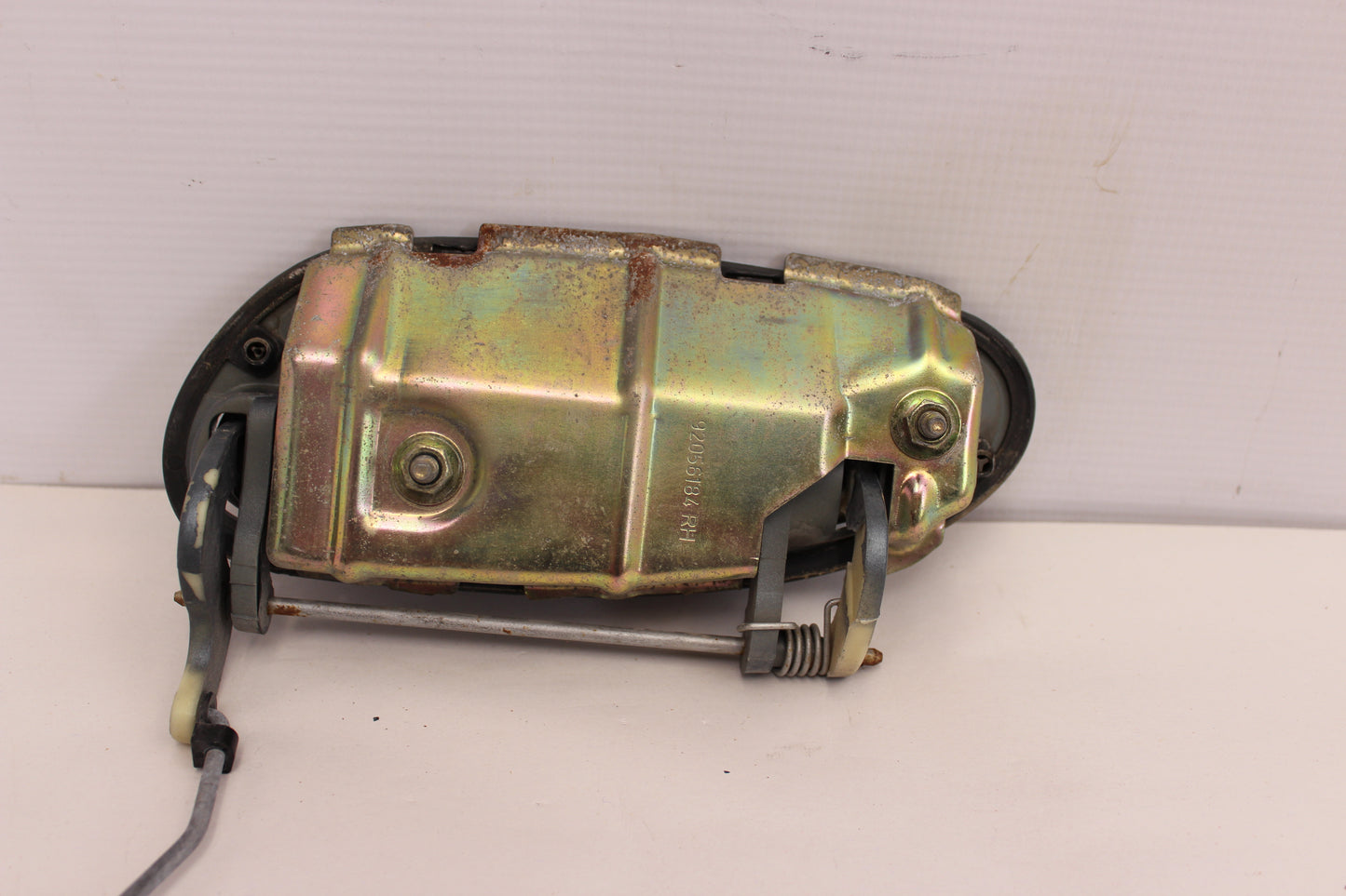 2005 Pontiac GTO RH Passenger Exterior Door Handle OEM - Day's Parts Yard