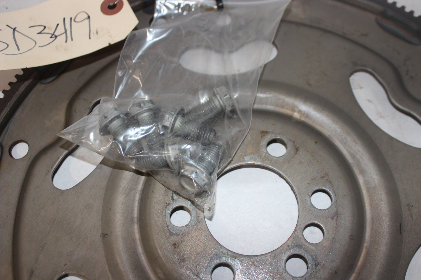 2015 Chevy SS Sedan Transmission Flex Plate Flywheel w/ Hardware OEM - Day's Parts Yard