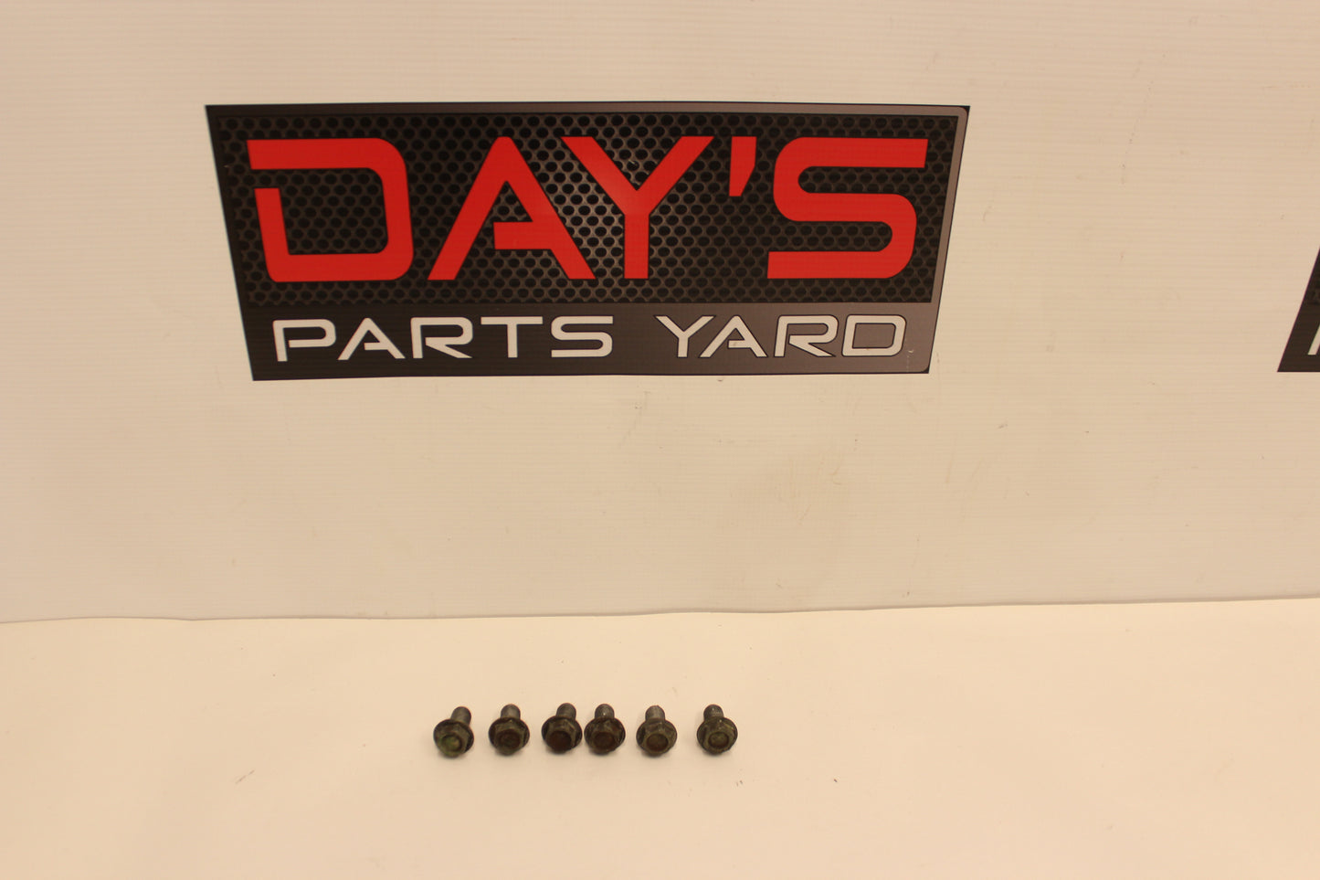 2006 Pontiac GTO Fly Wheel Flex Plate Hardware OEM - Day's Parts Yard