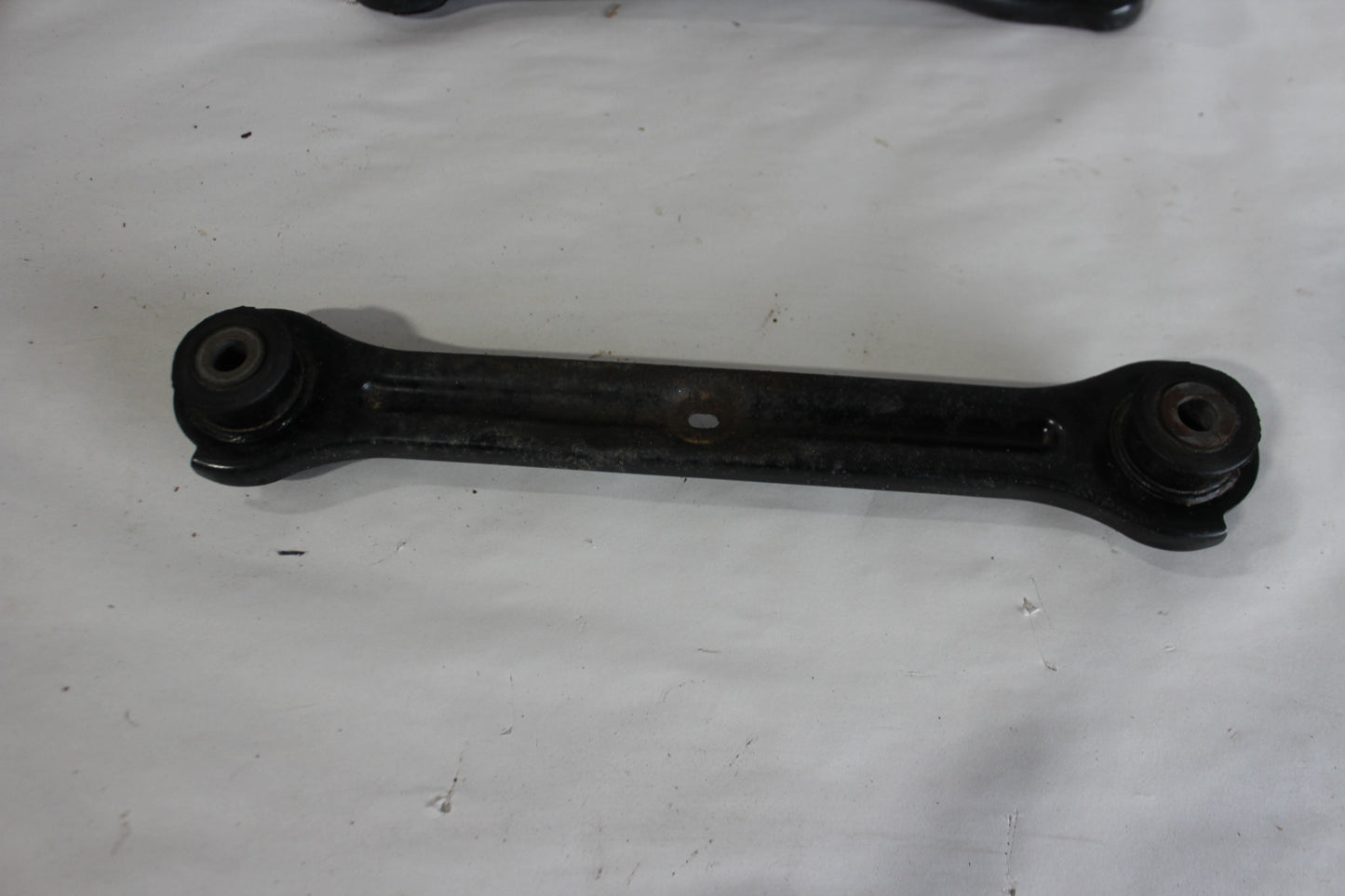 2009 Pontiac G8 GT Rear LH Driver Suspension Trailing Control Arms OEM - Day's Parts Yard