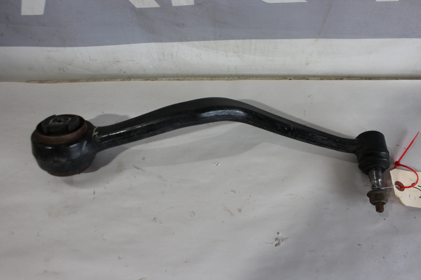 2009 Pontiac G8 GT Front RH Passenger Lower Control Arm OEM - Day's Parts Yard