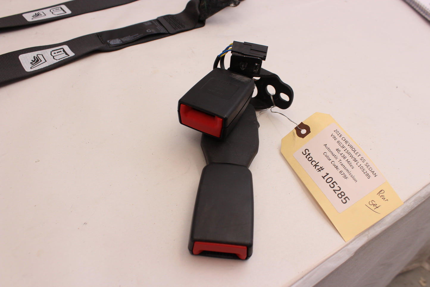 2015 Chevy SS Sedan Rear Seat Belts Set 92488009 92458008 92275628 92290061 OEM - Day's Parts Yard