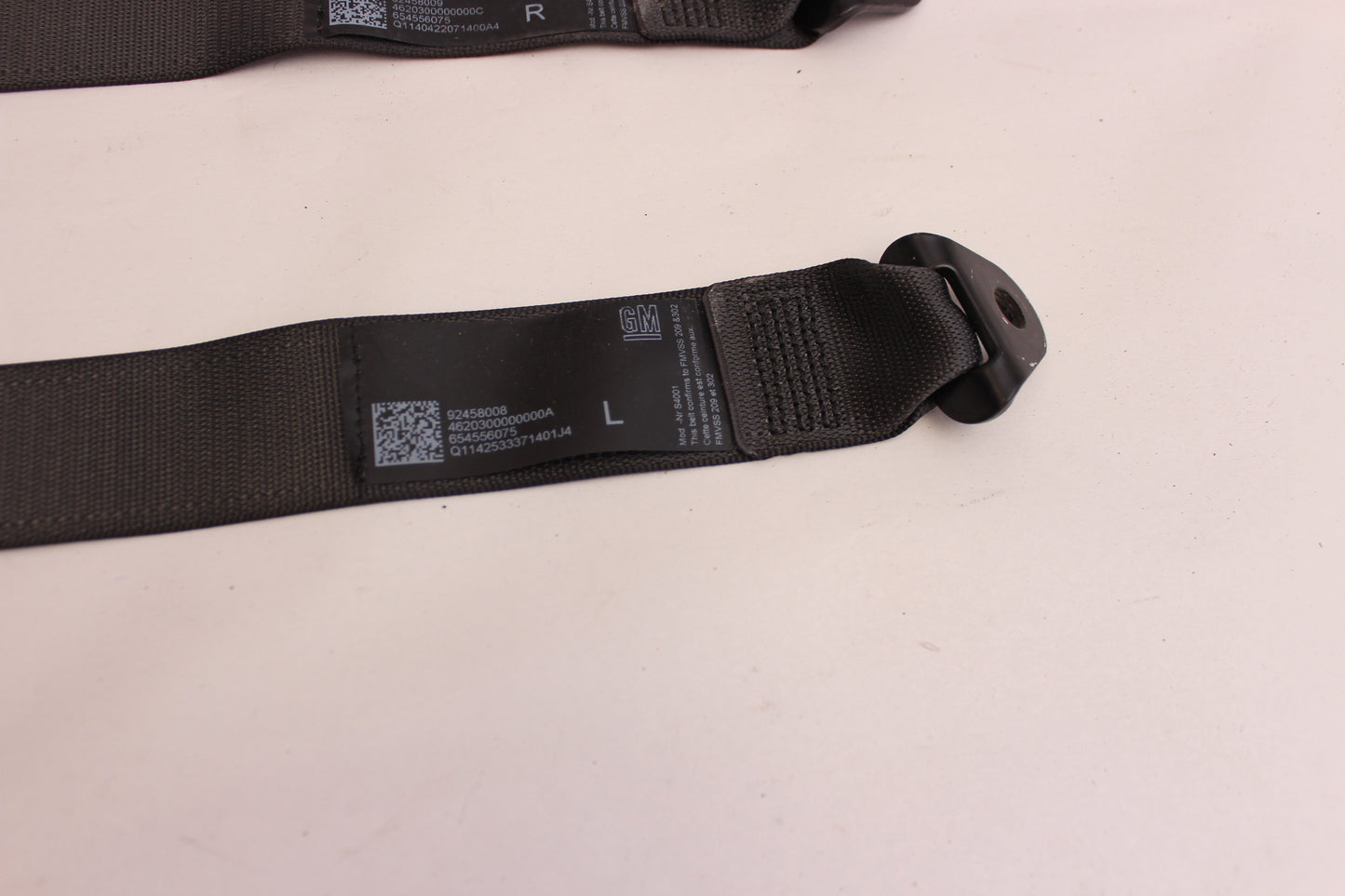 2015 Chevy SS Sedan Rear Seat Belts Set 92488009 92458008 92275628 92290061 OEM - Day's Parts Yard