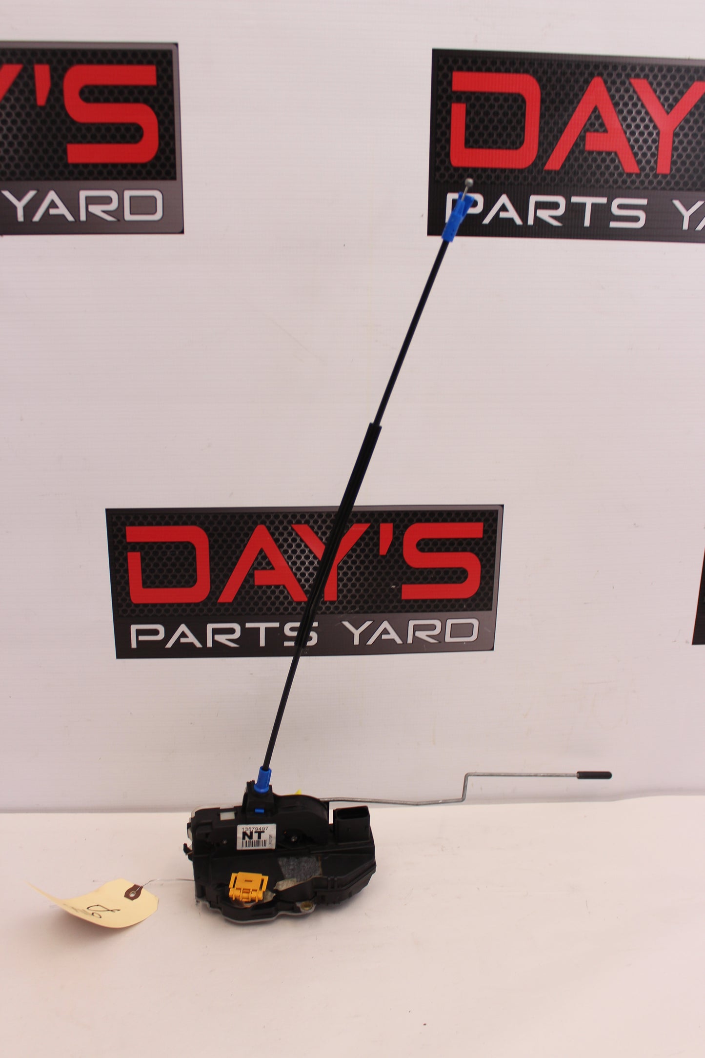 2015 Chevy SS Sedan Front LH Drive Door Lock Actuator 13579497 OEM - Day's Parts Yard