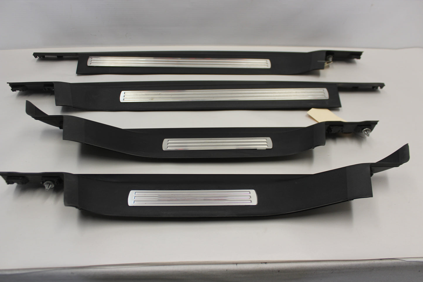 2009 Pontiac G8 Front and Rear Door Sill Kick Panel / Scuff Plate OEM - Day's Parts Yard