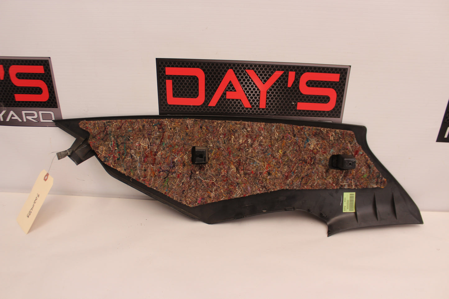 2009 Pontiac G8 GT Right Rear C Pillar Cover Panel OEM - Day's Parts Yard