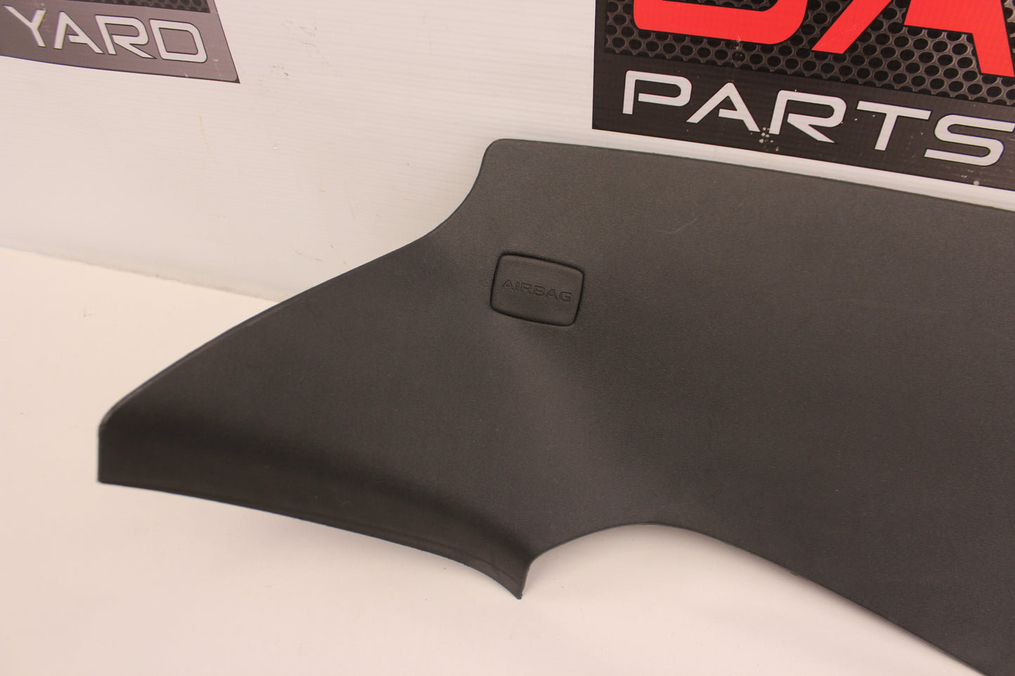 2009 Pontiac G8 GT Right Rear C Pillar Cover Panel OEM - Day's Parts Yard