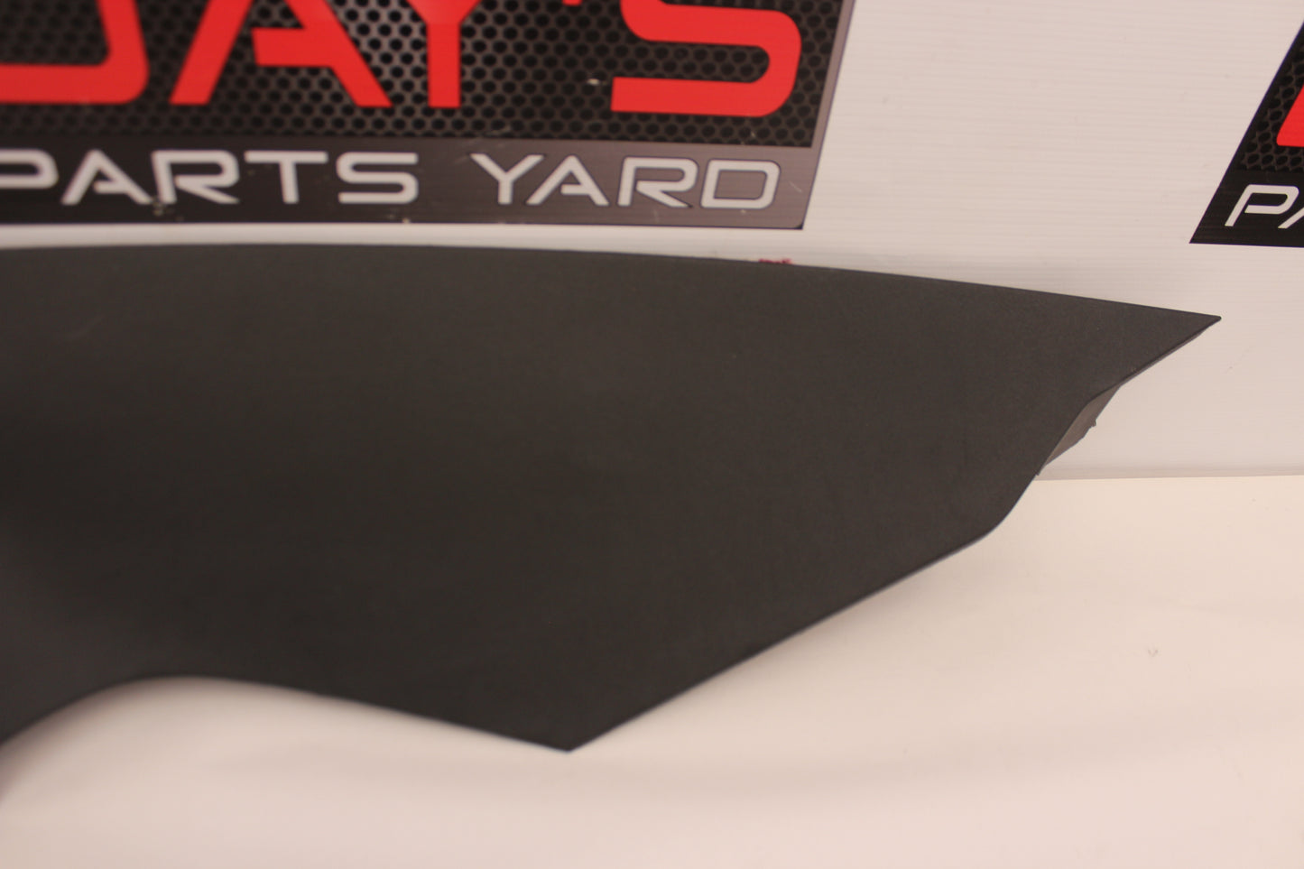 2009 Pontiac G8 GT Right Rear C Pillar Cover Panel OEM - Day's Parts Yard