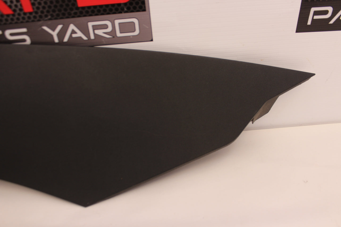 2009 Pontiac G8 GT Right Rear C Pillar Cover Panel OEM - Day's Parts Yard