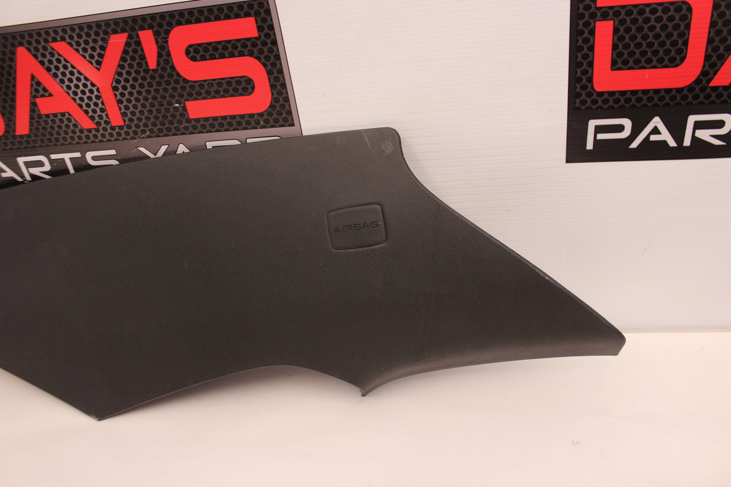 2009 Pontiac G8 Left Rear C Pillar Cover Panel OEM - Day's Parts Yard