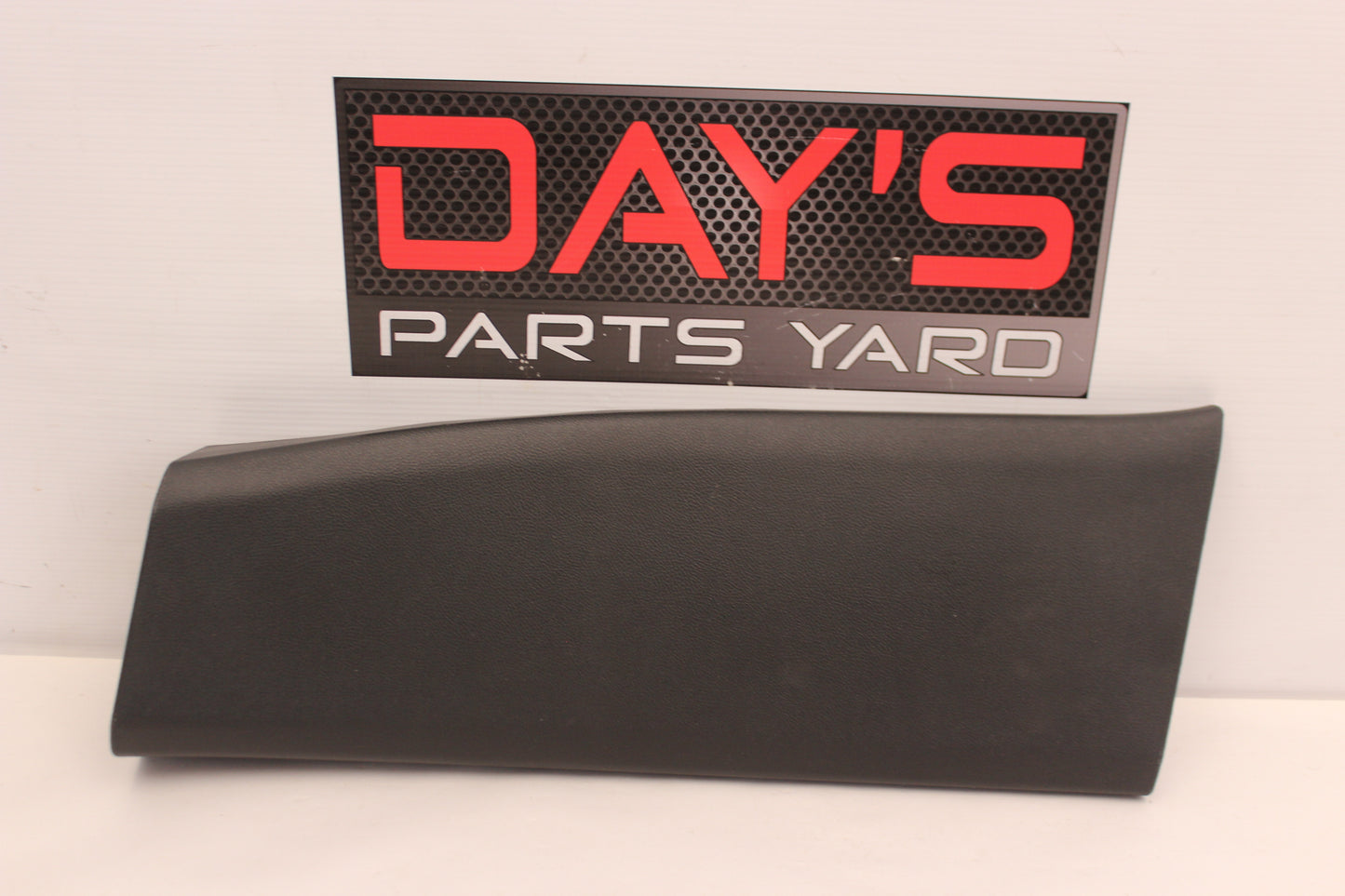 2009 Pontiac G8 LH Driver Lower Interior B Pillar Trim Molding Cover OEM - Day's Parts Yard