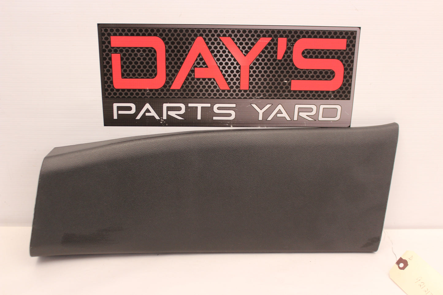 2009 Pontiac G8 LH Driver Lower Interior B Pillar Trim Molding Cover OEM - Day's Parts Yard