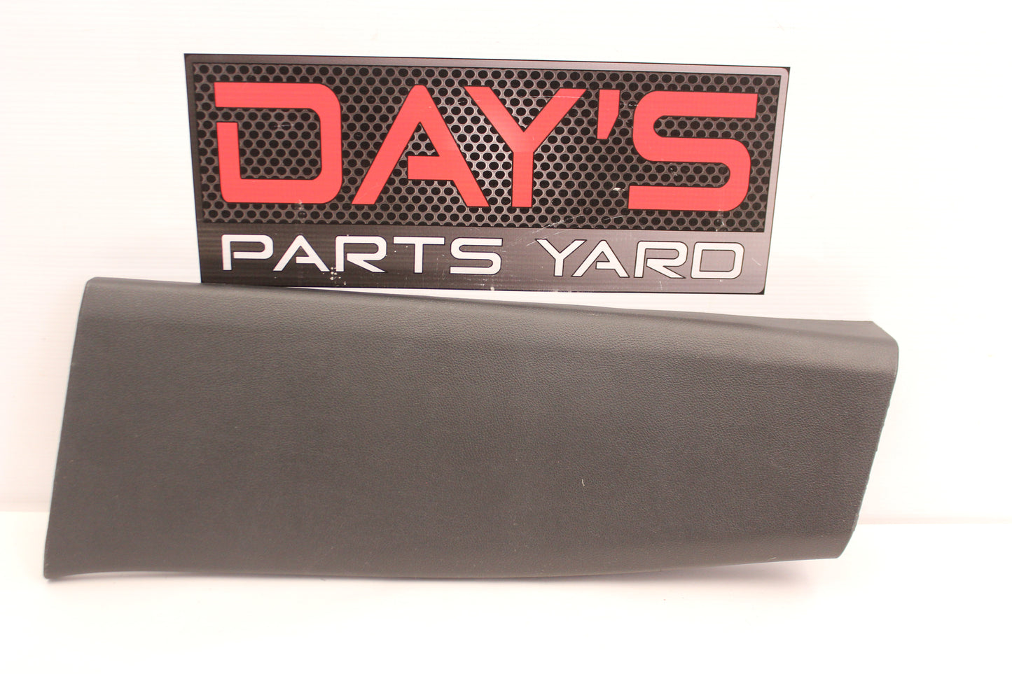 2009 Pontiac G8 LH Driver Lower Interior B Pillar Trim Molding Cover OEM - Day's Parts Yard