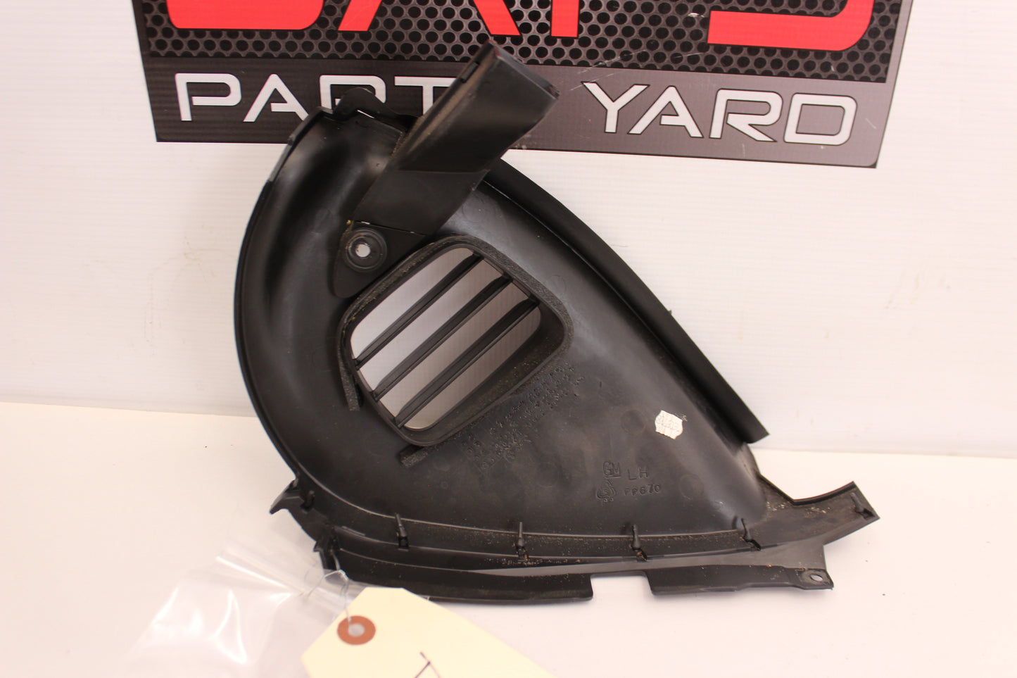 2006 Pontiac GTO LH Driver Holden Dash End Trim OEM - Day's Parts Yard