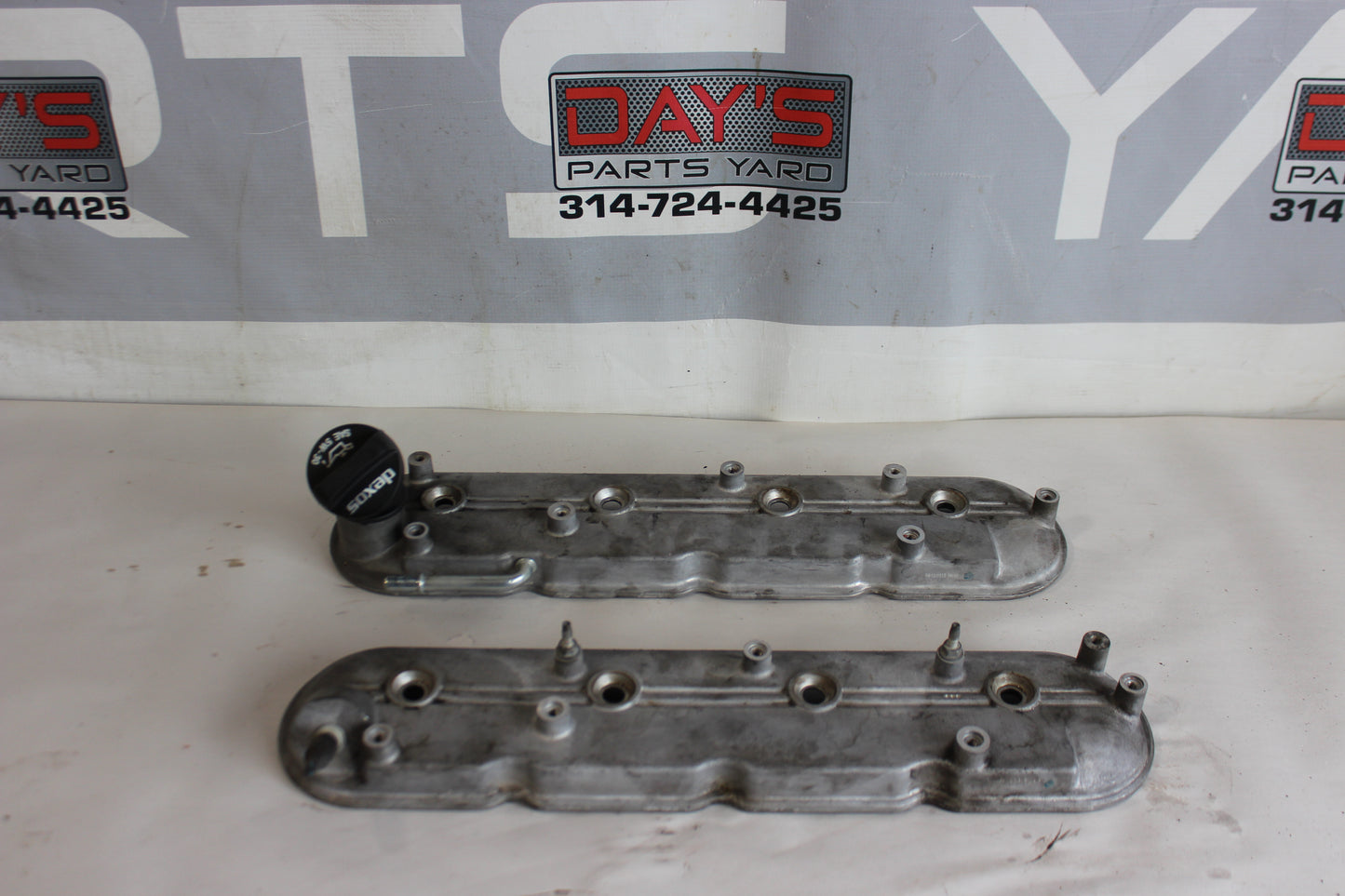 2015 Chevy SS Sedan Valve Cover Set OEM - Day's Parts Yard