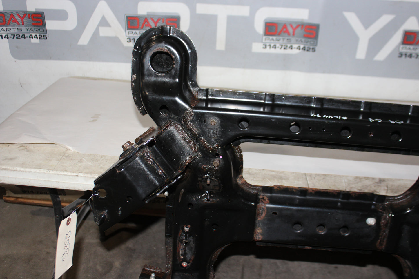 2009 Pontiac G8 GT Front Cradle Cross K Member Sub Frame OEM - Day's Parts Yard