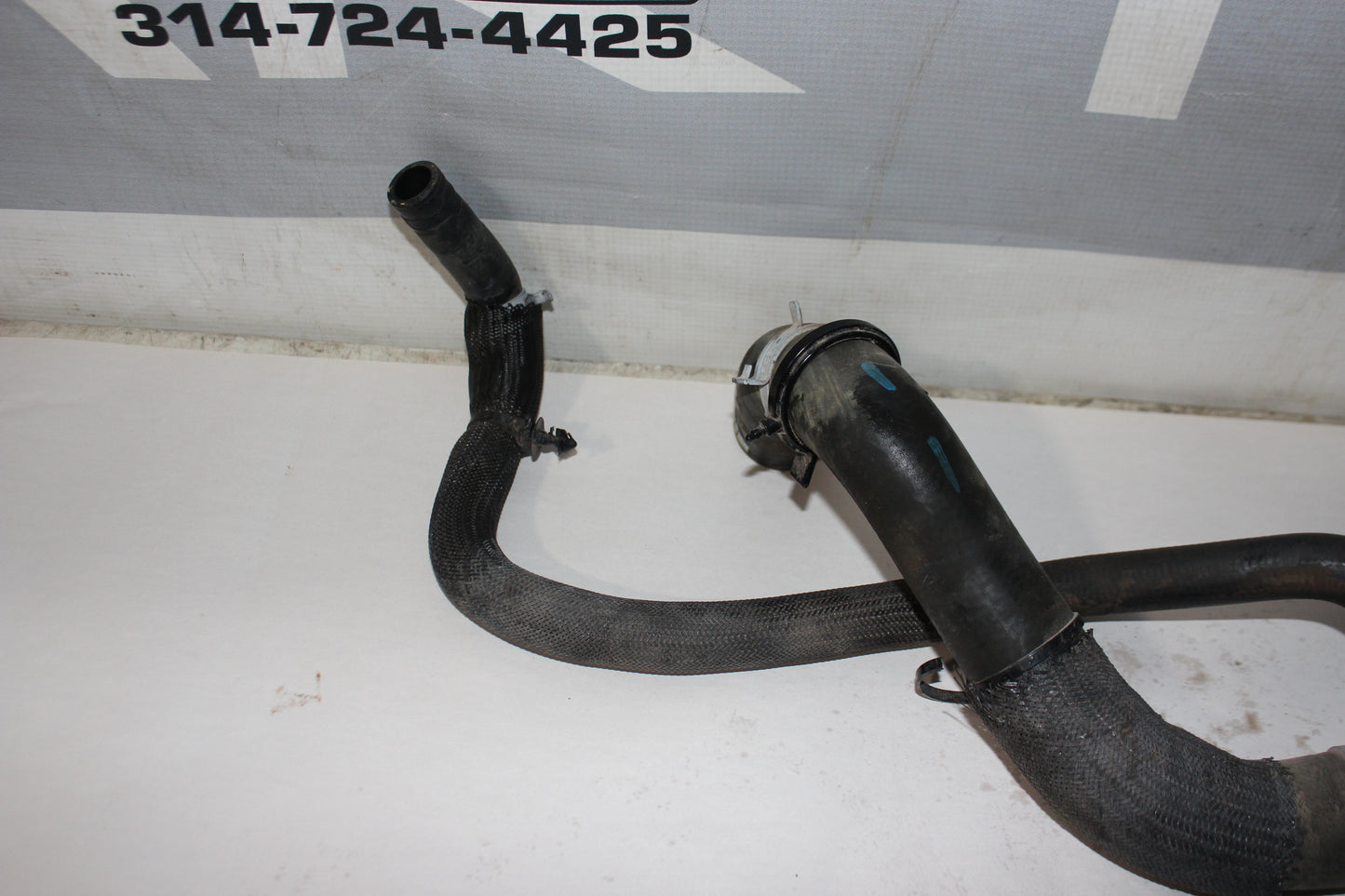 2018 Chevy Camaro SS 1LE Radiator Lower Coolant Hoses OEM - Day's Parts Yard
