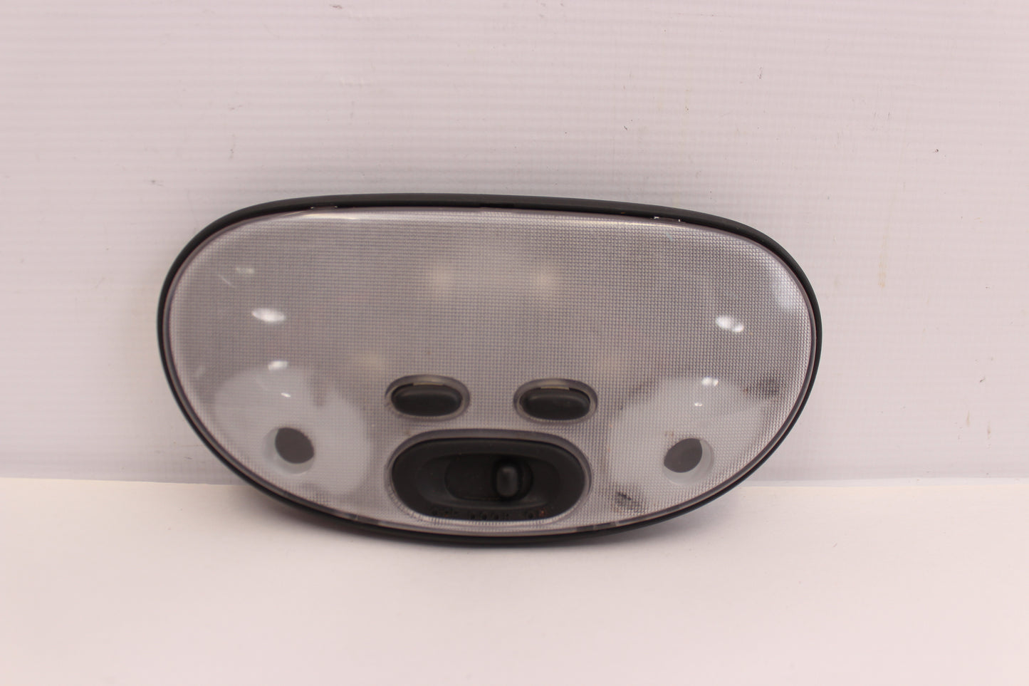 2005 Pontiac GTO Holden Reading Dome Light OEM - Day's Parts Yard