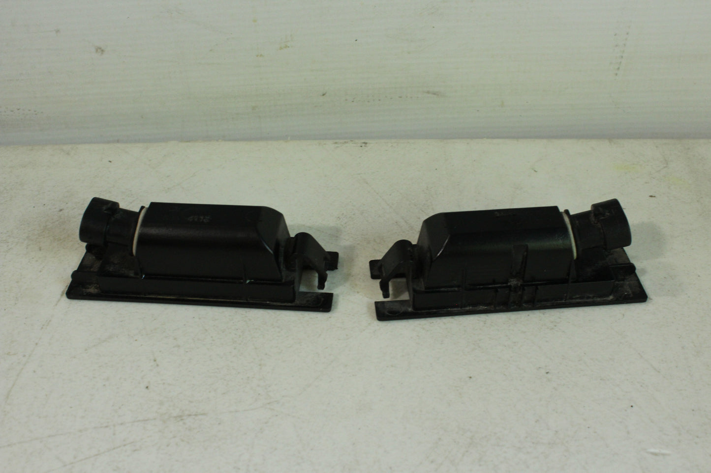 2020 Chevy Camaro SS License Plate Tag Lights Set OEM - Day's Parts Yard