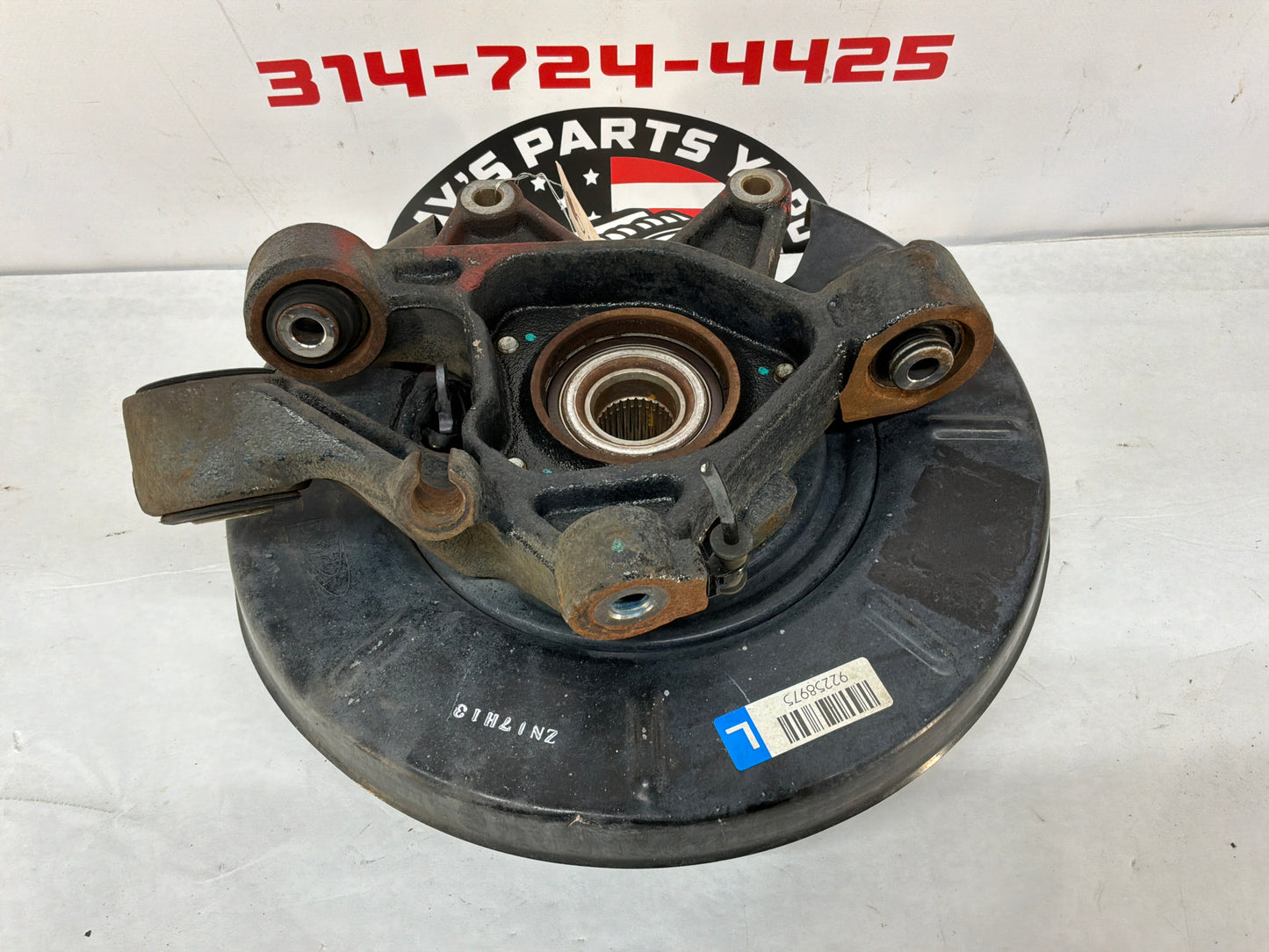 2014 Chevy SS Sedan LH Driver Rear Suspension Spindle Knuckle Hub Assembly OEM