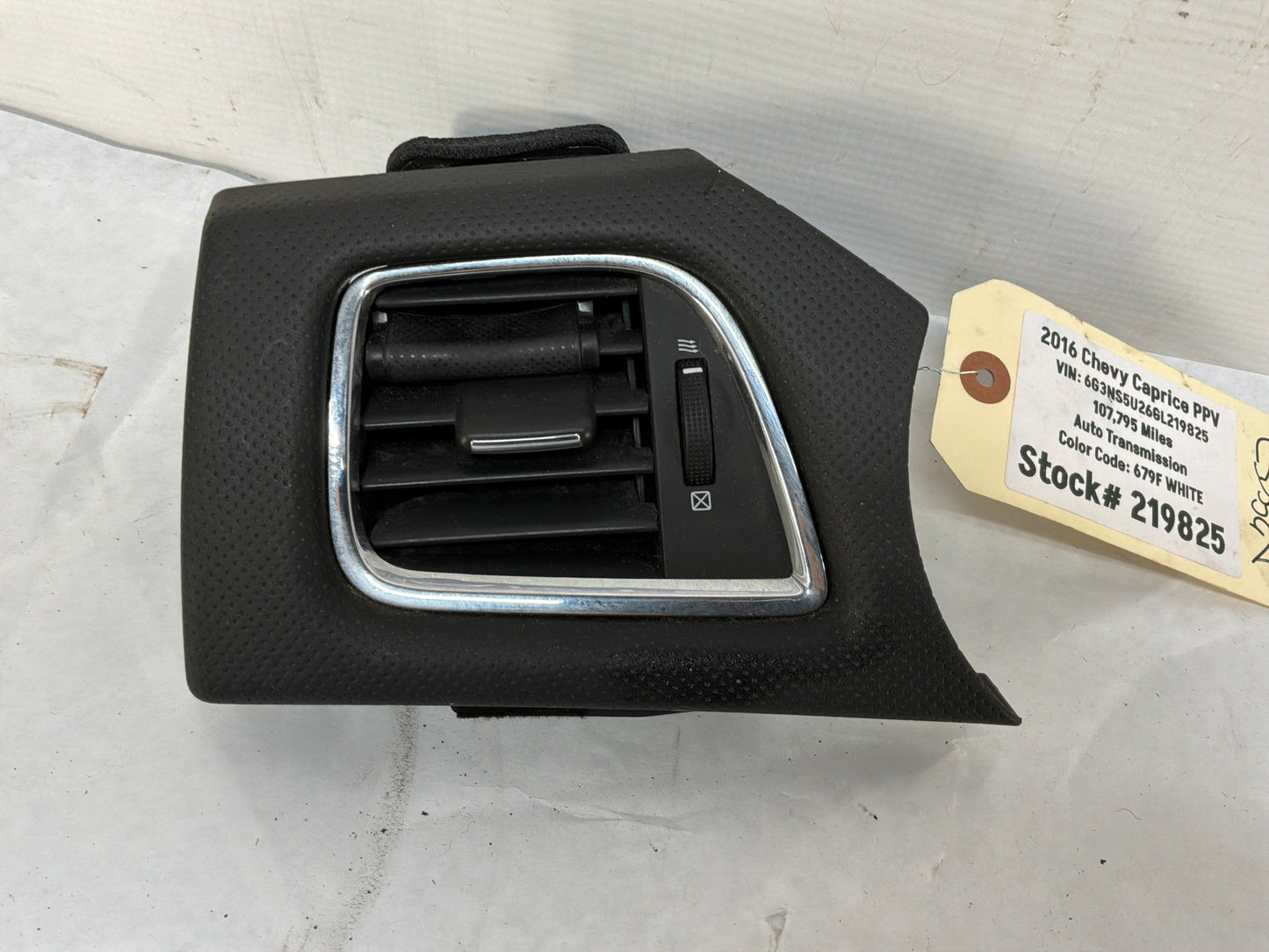 2016 Chevy Caprice PPV LH Driver Vinyl Dash Vent Trim Panel OEM