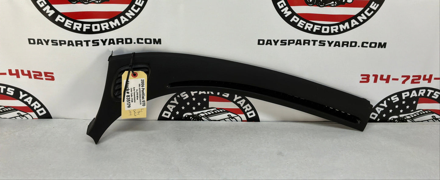 2006 Pontiac GTO LH Driver Dash Cowl Defrost Panel Vent Trim OEM