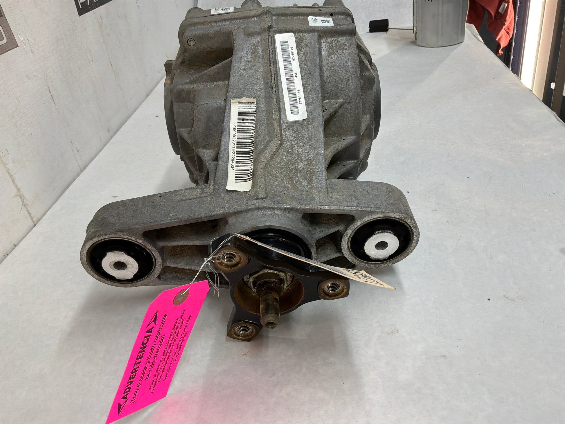 Rear differential - Day's Parts Yard