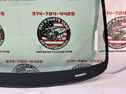 2014 Chevy Caprice PPV Front Windshield Glass LOCAL PICKUP