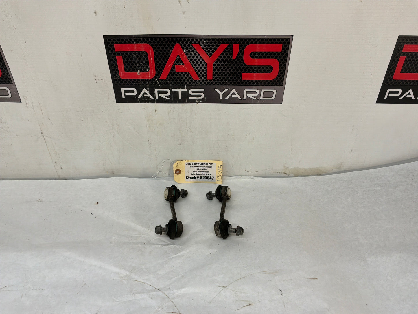 Sway bar end links - Day's Parts Yard