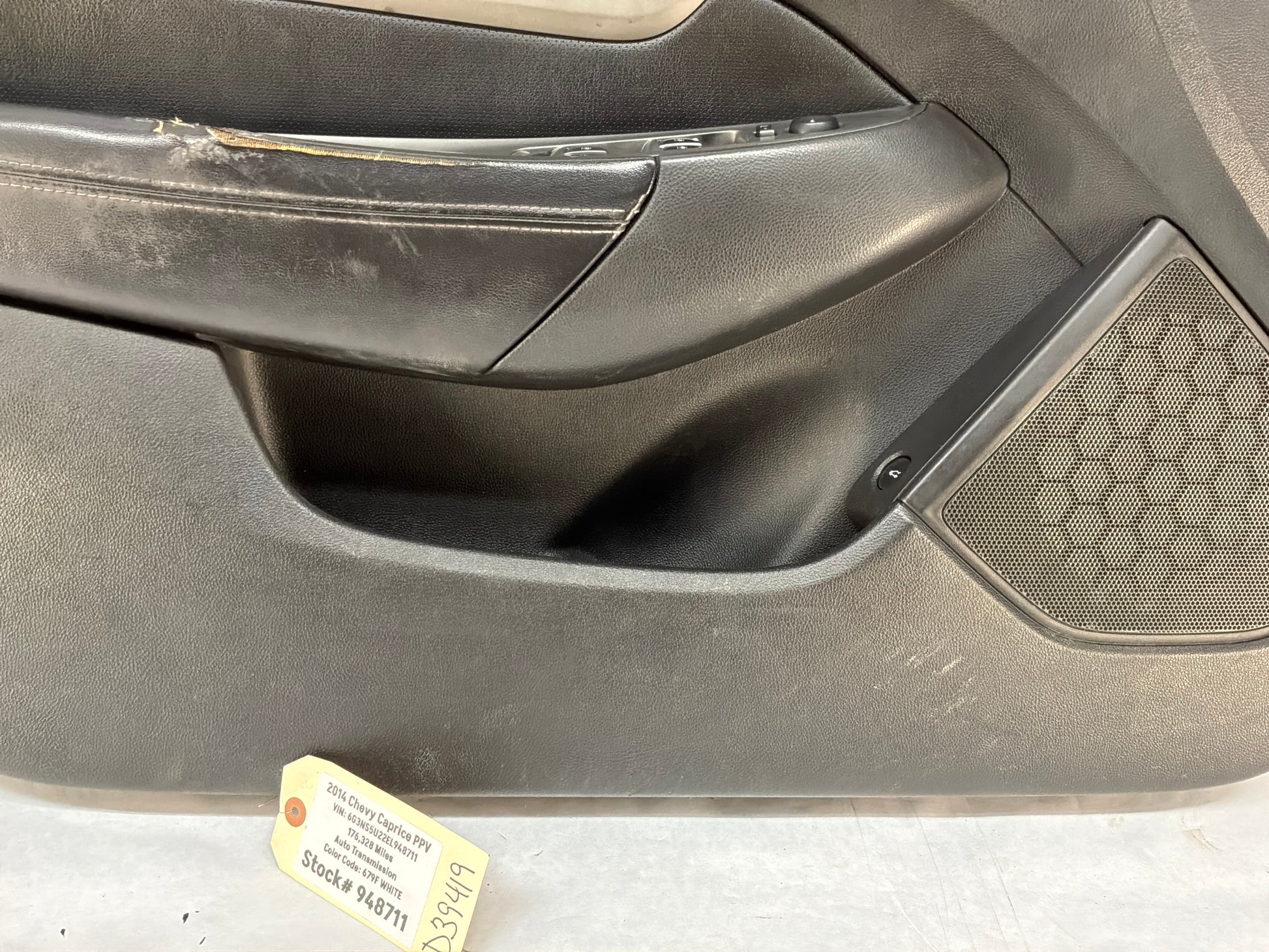 2014 Chevy Caprice PPV LH Driver Front Interior Door Panel OEM - Day's Parts Yard