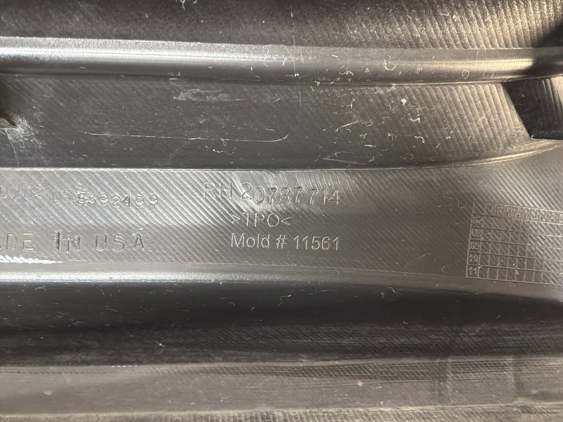 Rh rocker - Day's Parts Yard