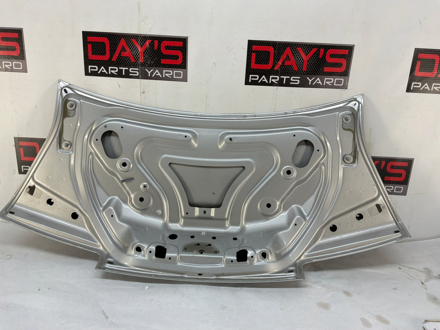 2015 Chevrolet Camaro SS 1LE Trunk Deck Lid Silver OEM